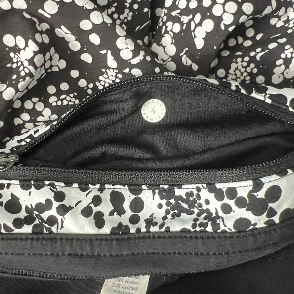 Lululemon Pace Rival Skirt Chirasu Black/Chirakasu Alpine White Size 4 Tall